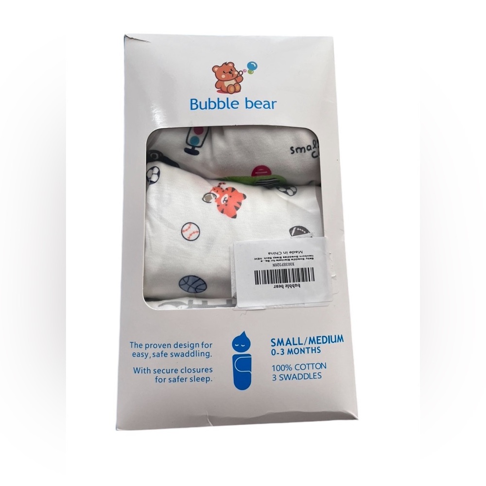 New 3 Boy Bubble
Bear small/med
Swaddle Blanket
Sleep Sack 3-6 months Set Lot